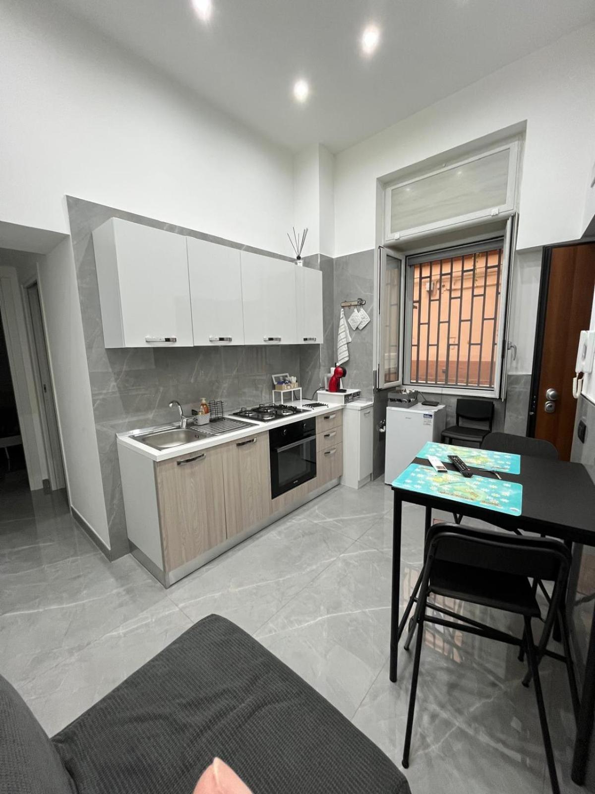 Dg Lovely Home 나폴리 외부 사진